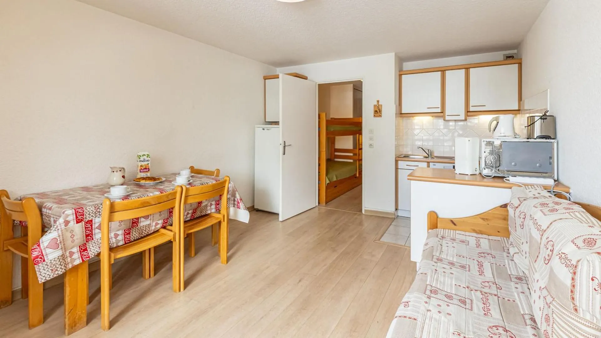 Studio Lumineux Proche Pistes, Balcon Sud, 4 Pers - Fr-1-807-116 Saint-Francois-Longchamp 0*,  France